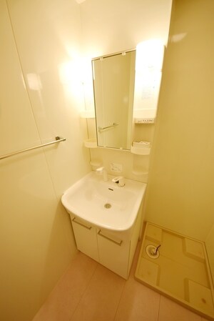 フォレストコート大宮の物件内観写真